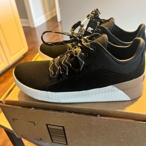 NWT Sorel out N about plus lace 6.5